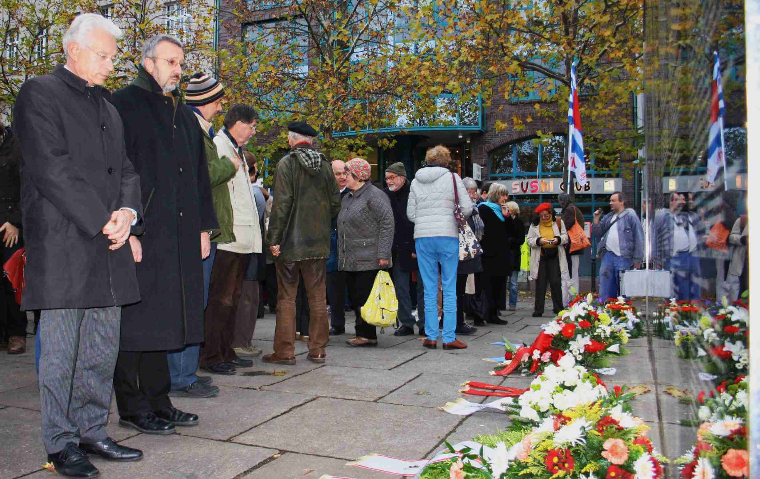 „Die historische Konsequenz des Schweigens“: Gedenken an die Pogromnacht in Steglitz