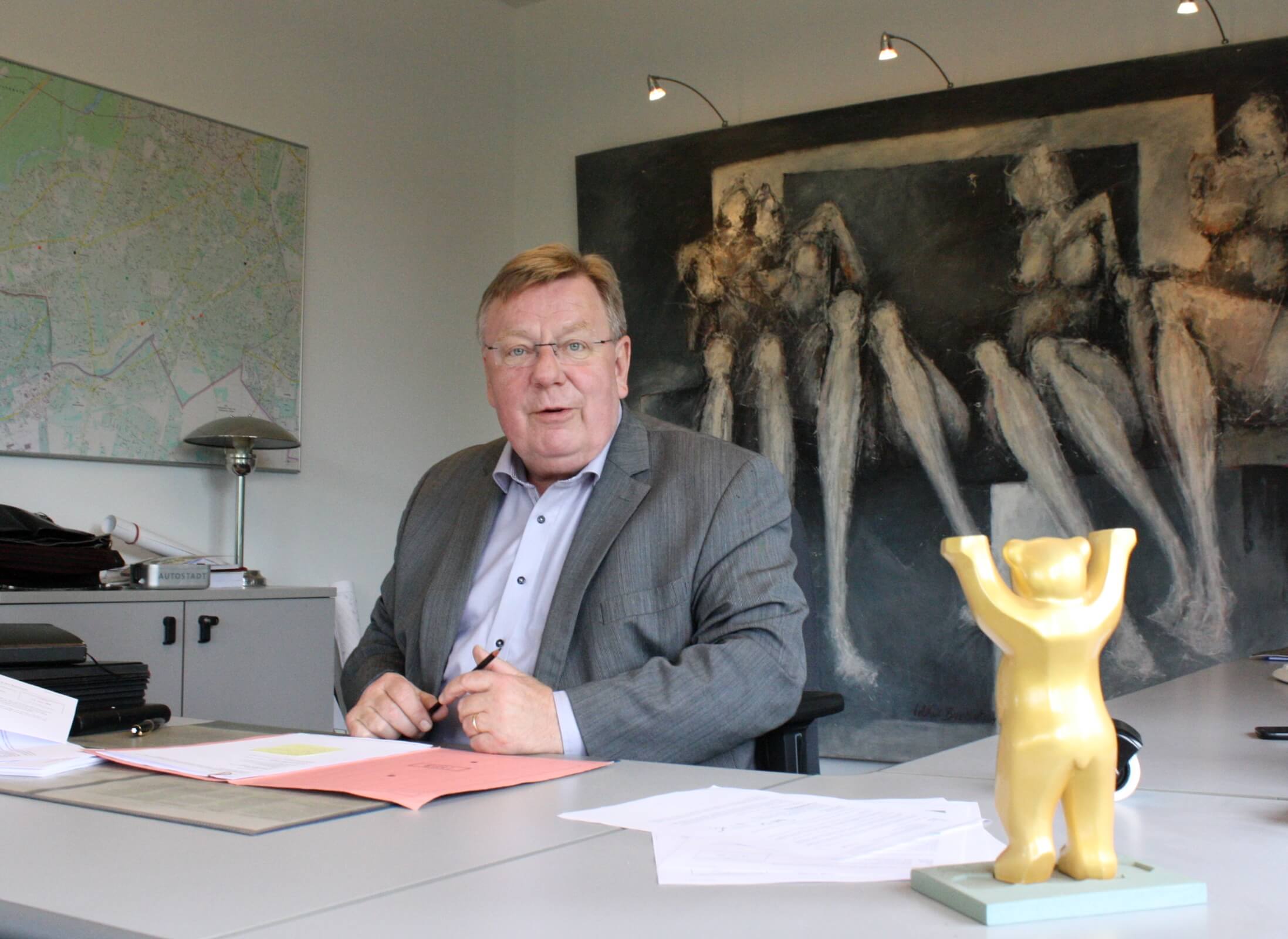 „Ich setze mich nicht in die Ecke und warte auf den Tod“: Bezirksstadtrat Norbert Schmidt geht in Ruhestand