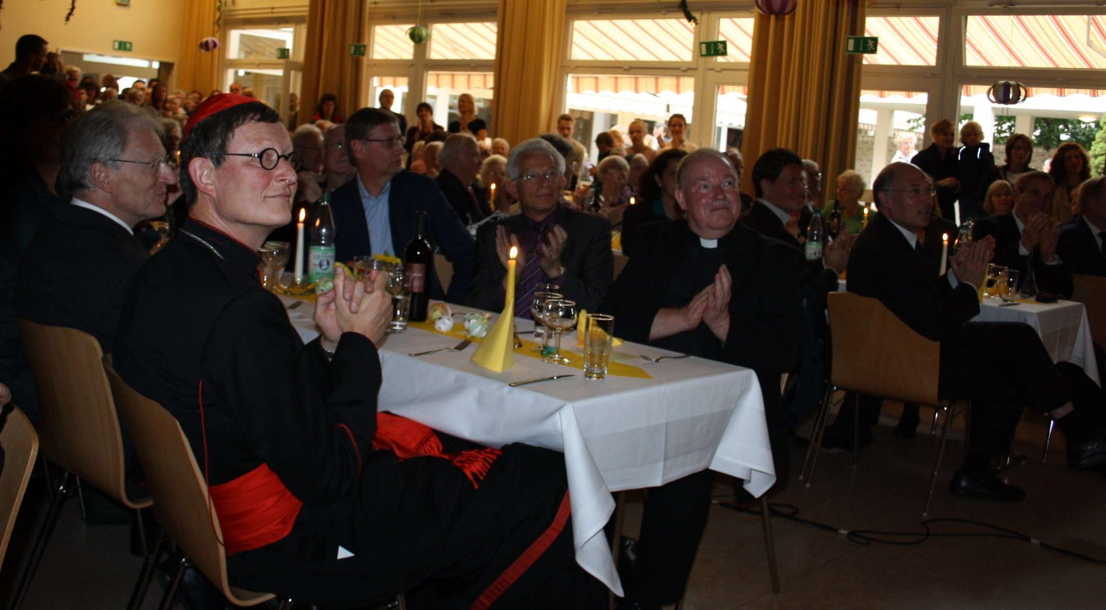 Fröhlich und lebendig: Mater Dolorosa feiert 100. Jahrestag der Kirchweihe